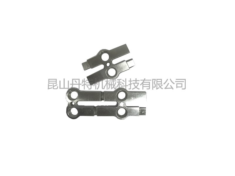 1588838003537552.jpg 可調(diào)節(jié)滑板2.jpg